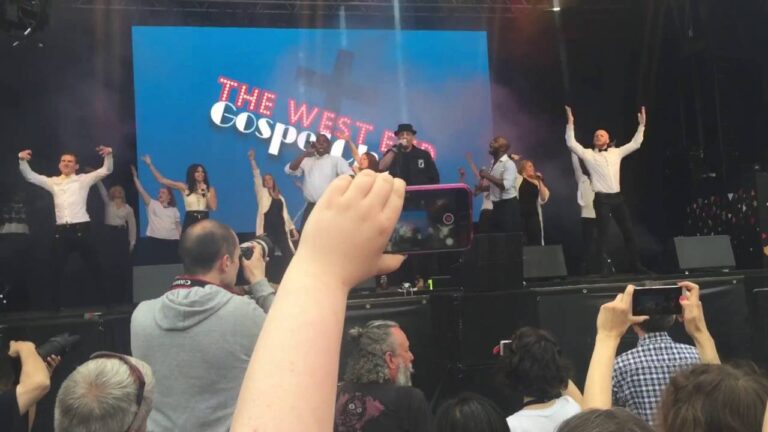 THE WEST END GOSPEL CHOIR